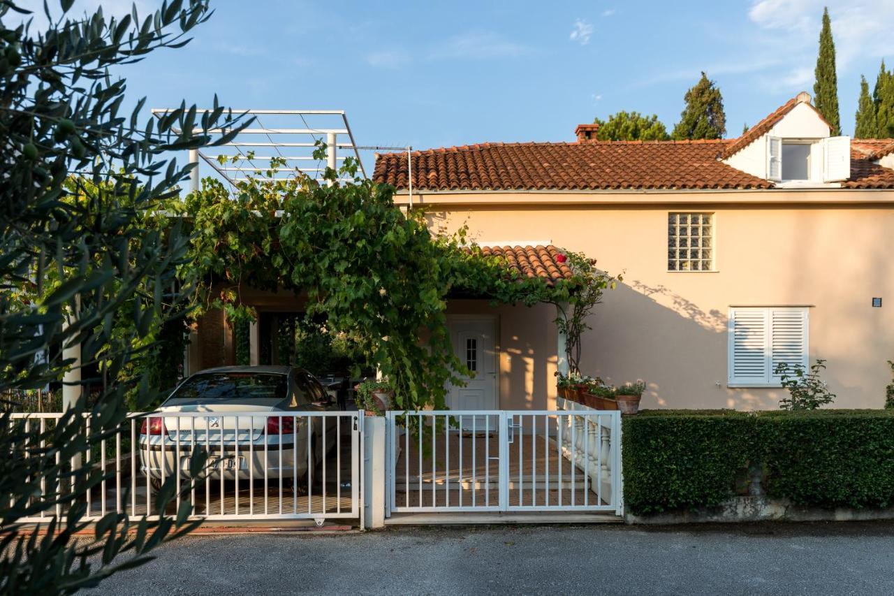 Apartment Zora Čilipi Exteriér fotografie